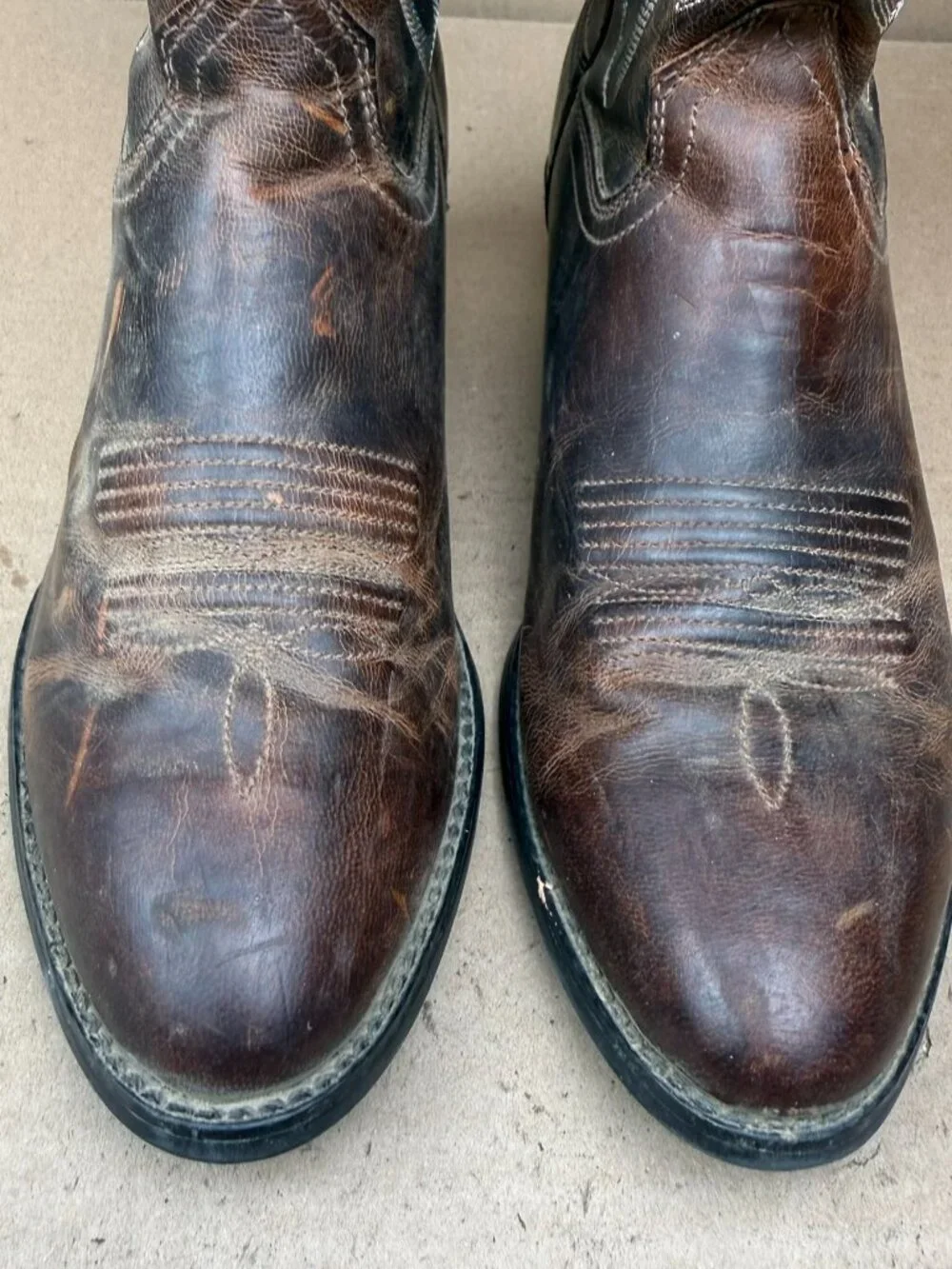 Ariat Women 8B Brown Distressed Leather Western Cowboy Boots 10010266 Scratches